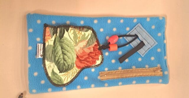 Fiddle Lap Activity Mat