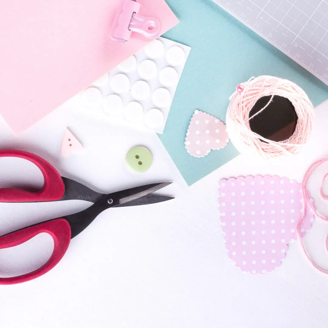 Art's and crafts supplies